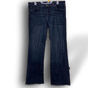 Common Genes women’s bootcut jeans size 14